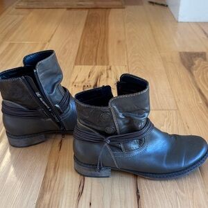 Remonte Brown Ankle Boots